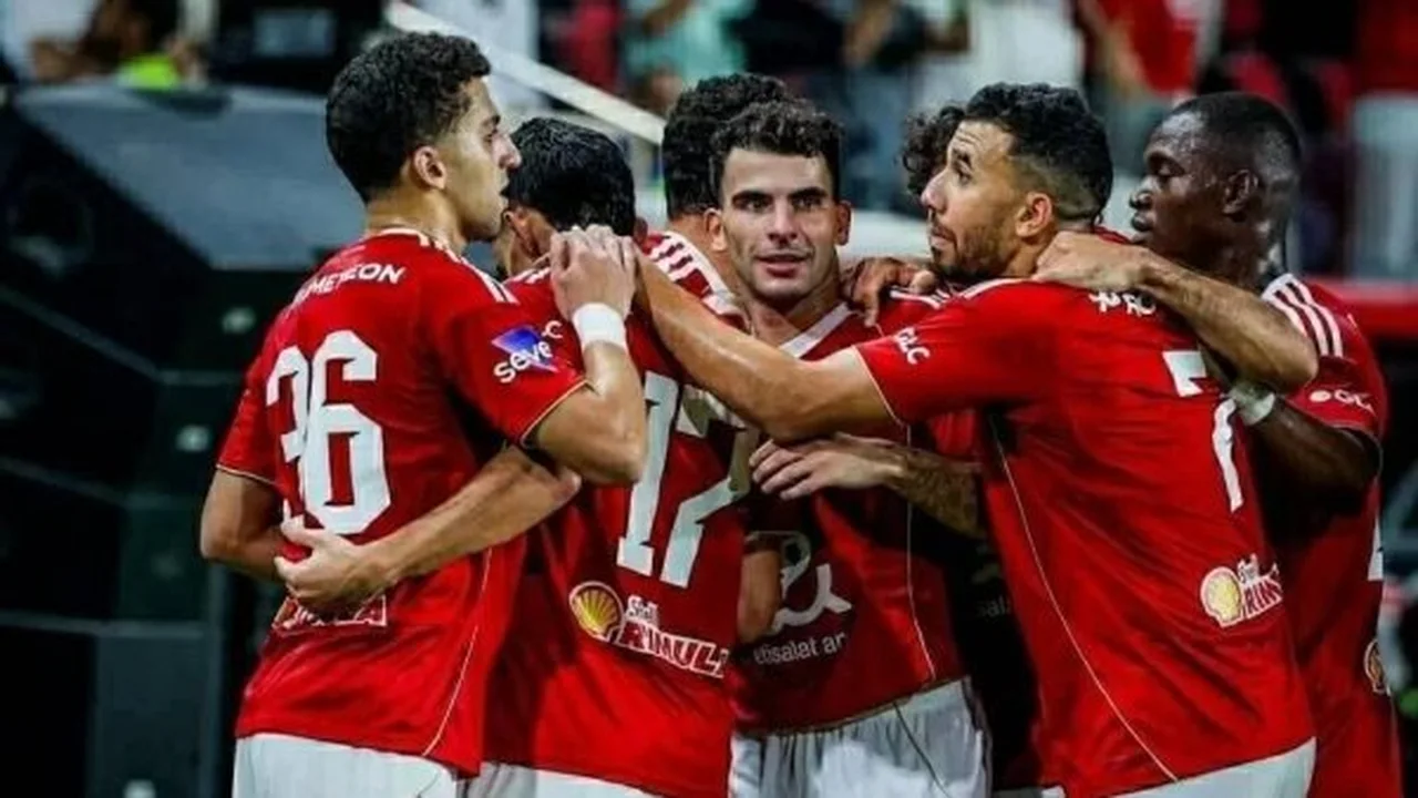 تفوق كاسح.. ماذا تقول أرقام مواجهات الأهلي والبنك الأهلي في الدوري؟